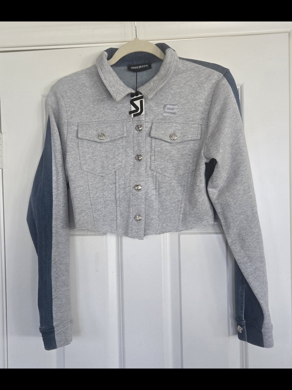 Cropped Two-Tone Gray and Blue Jean Jacket